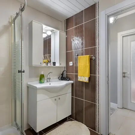 Apartamento Entire Near The Sea Muratpasa, Lara *