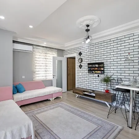 Apartamento Entire Near The Sea Muratpasa, Lara Antália